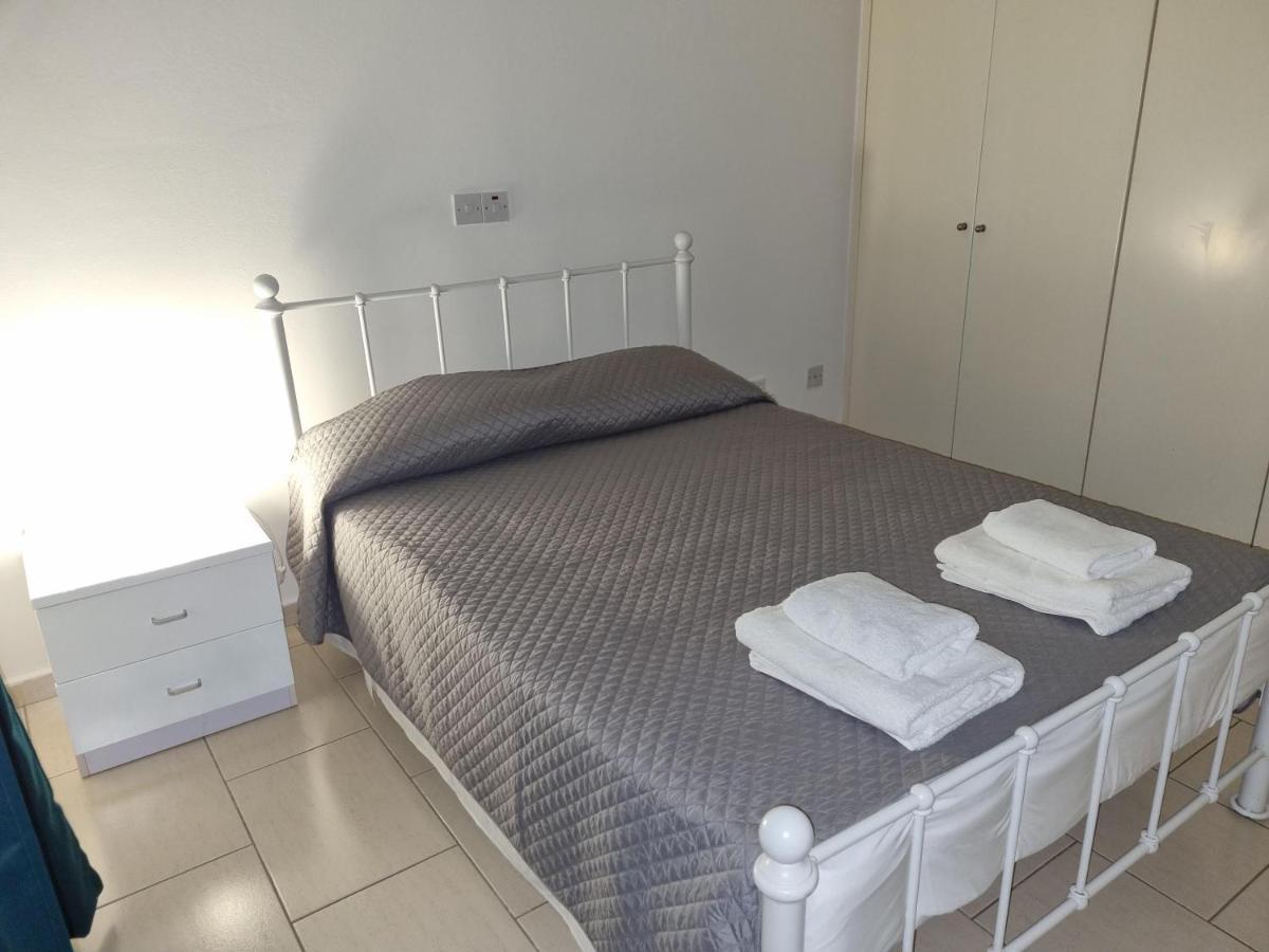 Cosy One Bedroom Apartment In Pafos Luaran gambar