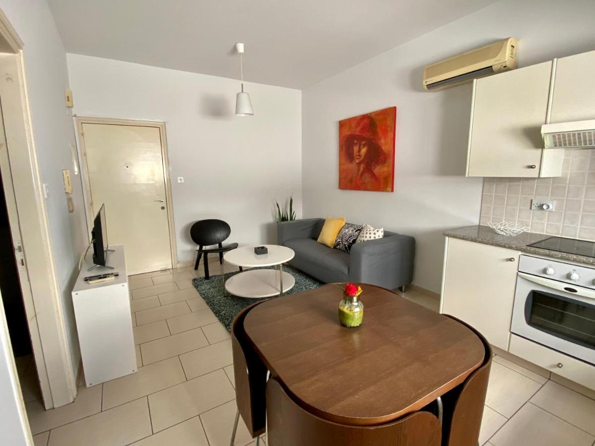 Cosy One Bedroom Apartment In Pafos Luaran gambar